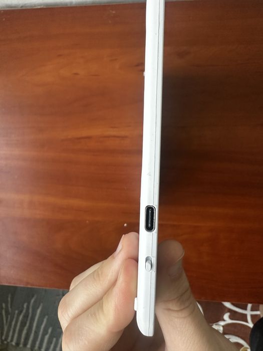 Bluetooth клавіатура для планшету