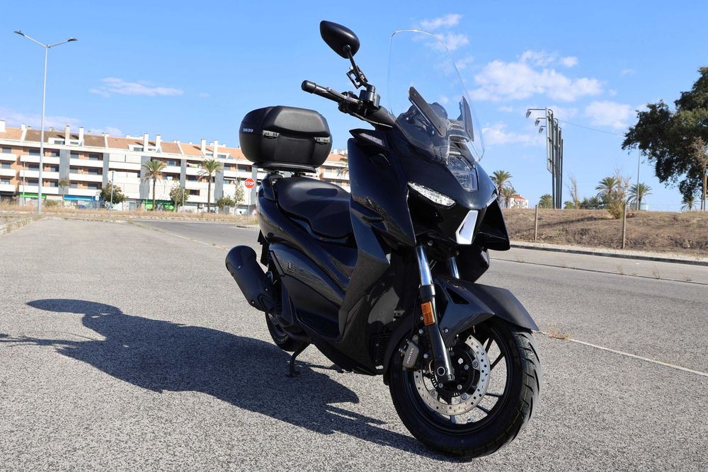 Zontes 310M 2023 — 16.500 km — Único dono