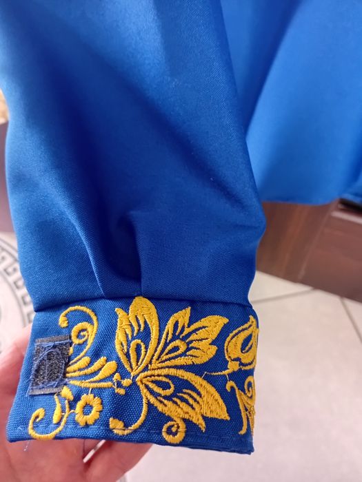 Продам вишиванку