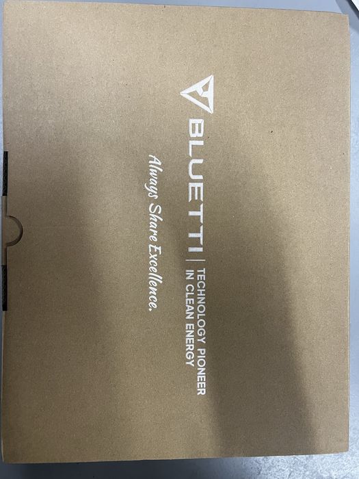 Зарядна станція BLUETTI Elite 200 V2