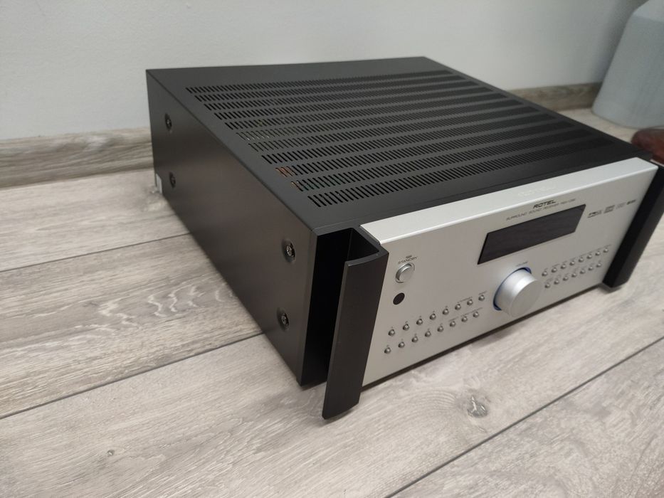 Rotel RSX-1056 Surround sound reciver amplituner wzmacniacz