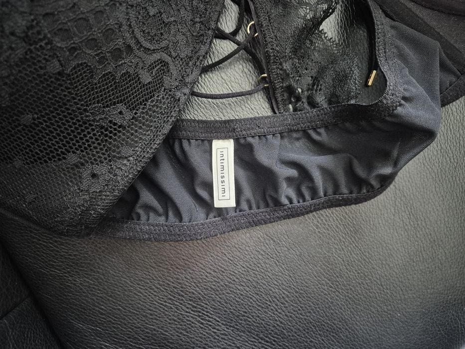 Biustonosz intimissimi 75C