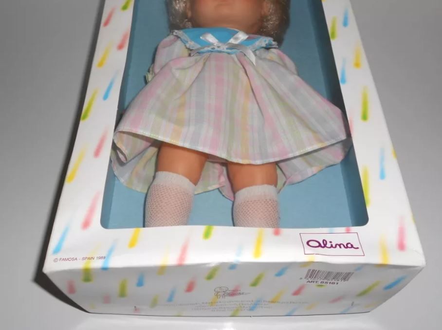 Antiga boneca da Famosa - Alina 1989