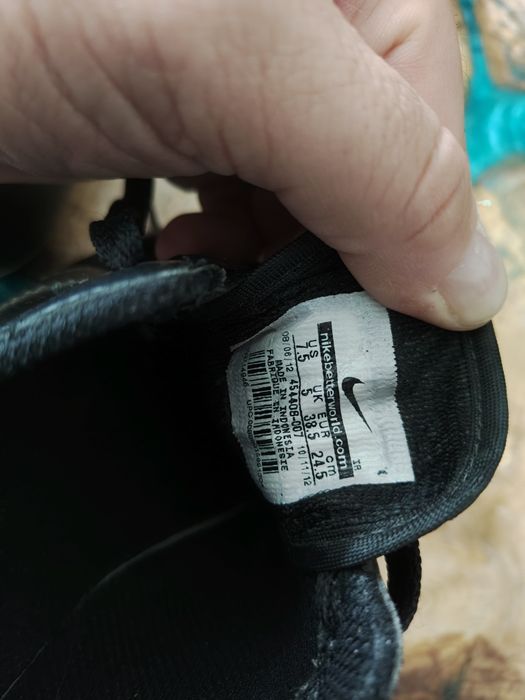 Buty sportowe firmy Nike model Fivekay