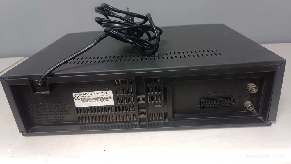 Leitor VHS MEI - VCR 202 R