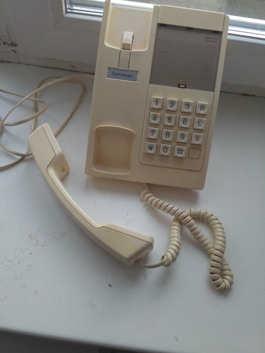 Продам телефон проводной