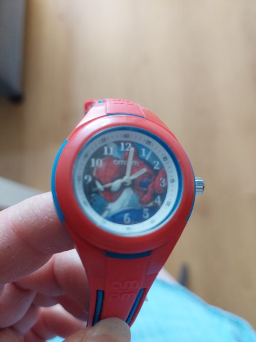 Zegarek dla chłopca  firmy am pm apart marvel