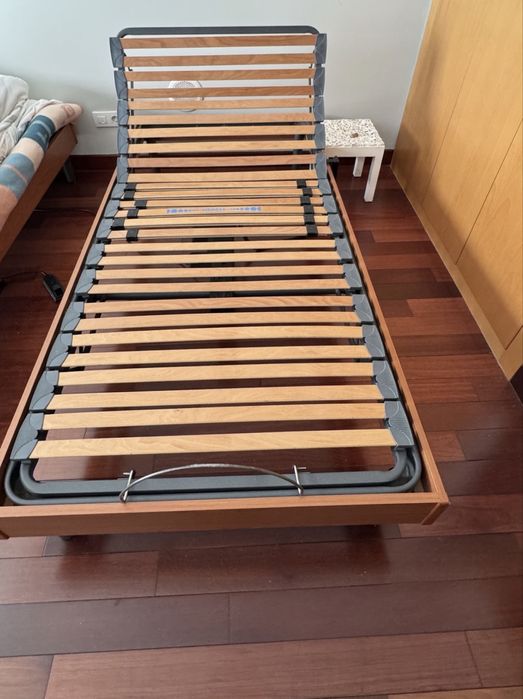 Cama articulada electrica com colchão novo