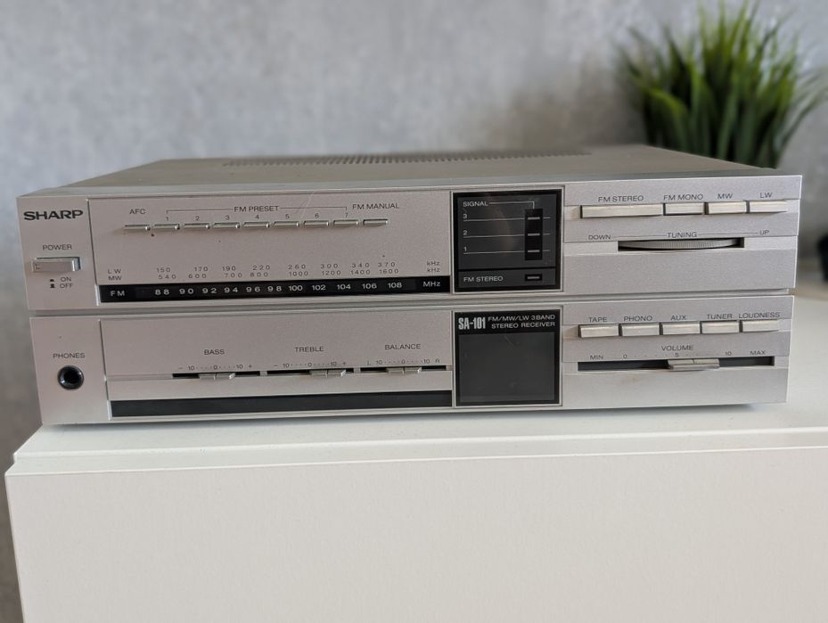 Sharp stereo receiver sa-101h, wzmacniacz, amplituner, vintage, lata 80