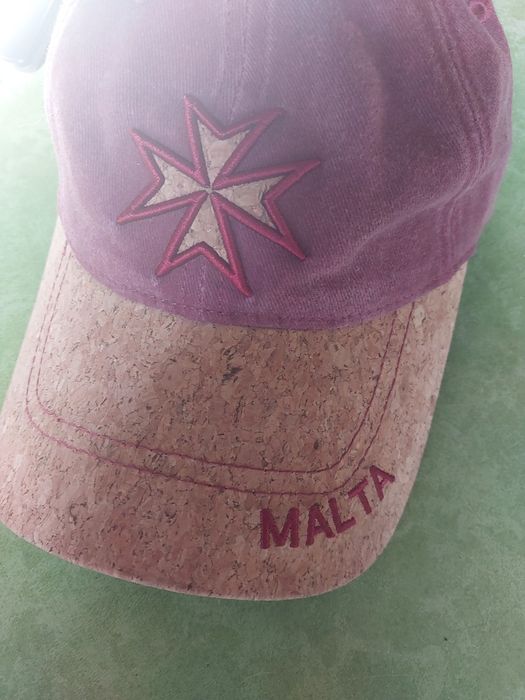 Czapka z daszkiem baseballówka różowa napis MALTA