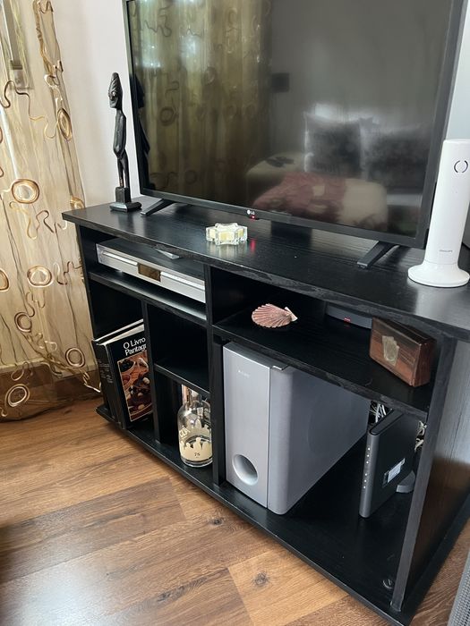 Movél de Sala com rodas