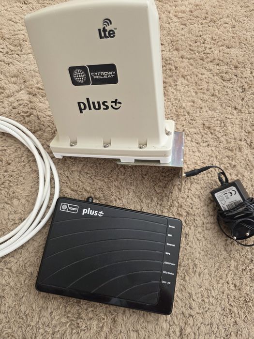 Zestaw internetowy LTE Plus / Cyfrowy Polsat – antena + router Wi-Fi IDU-200