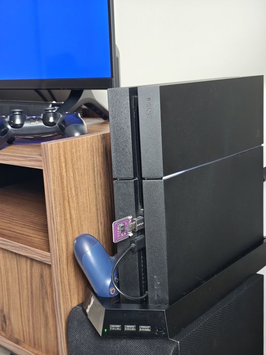 PS4 1tb 2 pady Przerobiona