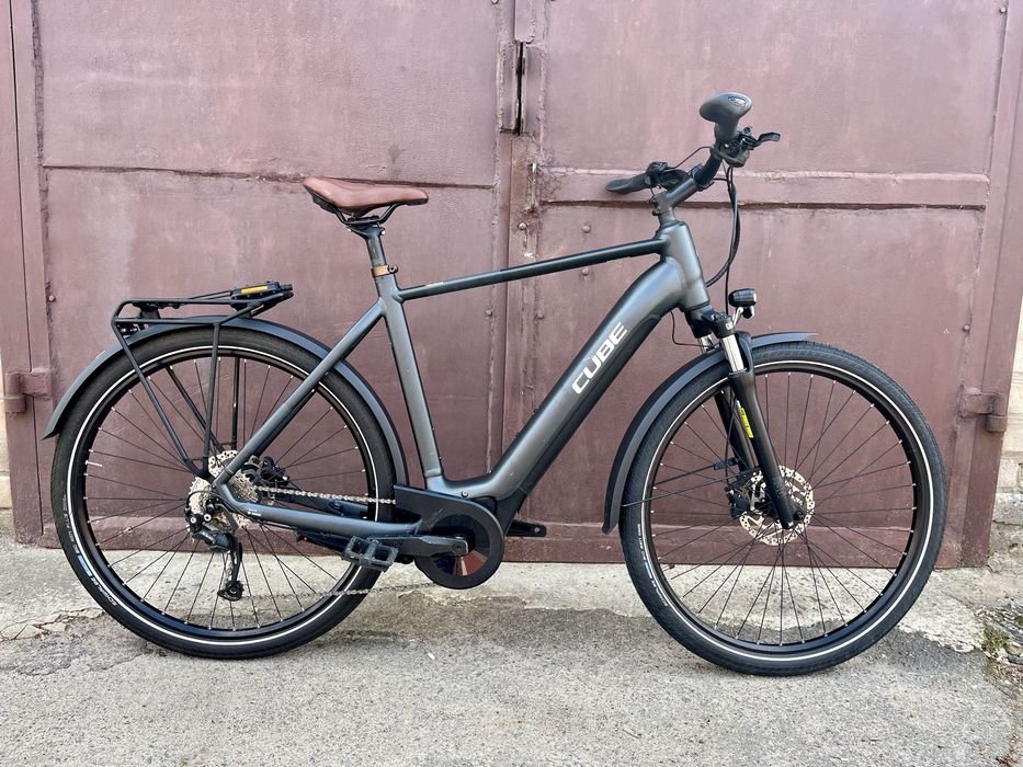 Електро велосипед  Электро дамка BOSCH мотор, малий пробіг