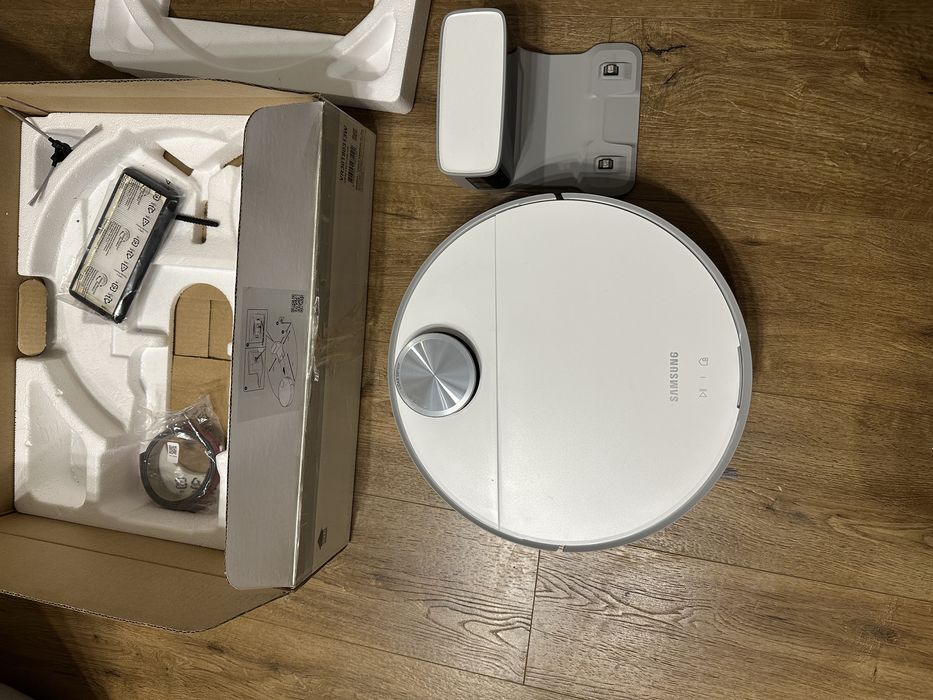 Робот Samsung Jet Bot VR30T80313W (LiDAR) + Запасні розхідники
