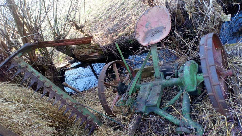 Продається Т-25 Львівська область 4600$