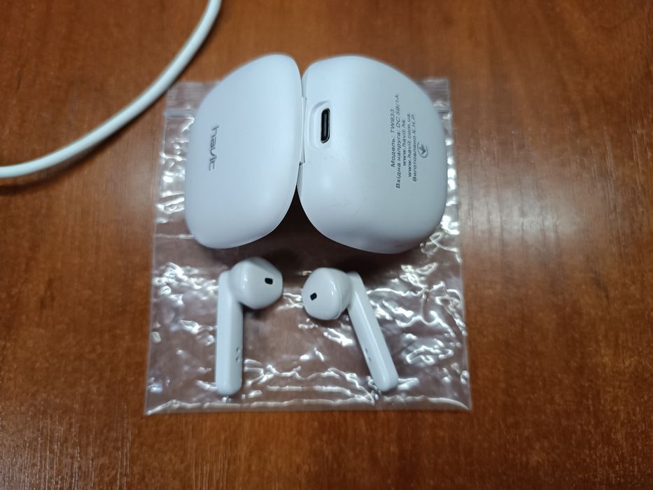 Беспроводные наушники Bluetooth HAVIT TW933 TWS white