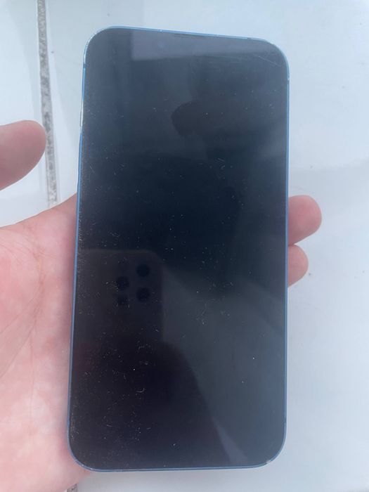 Iphone 13 128GB.