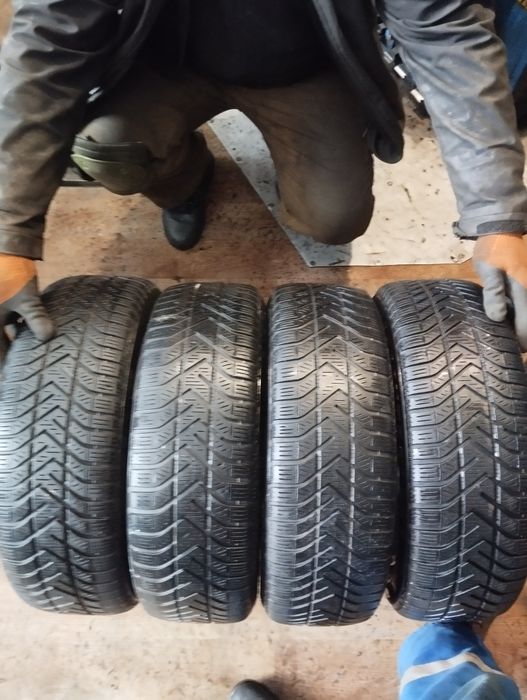 Зимові шини Pirelli 195/55/16
