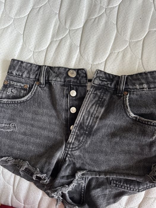 Джинсові шорти ZARA