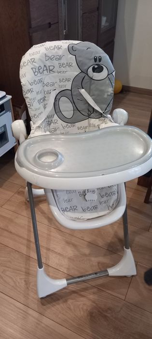 Krzesełko niemowlęce do karmienia regulowane cudne i funkcjonalne