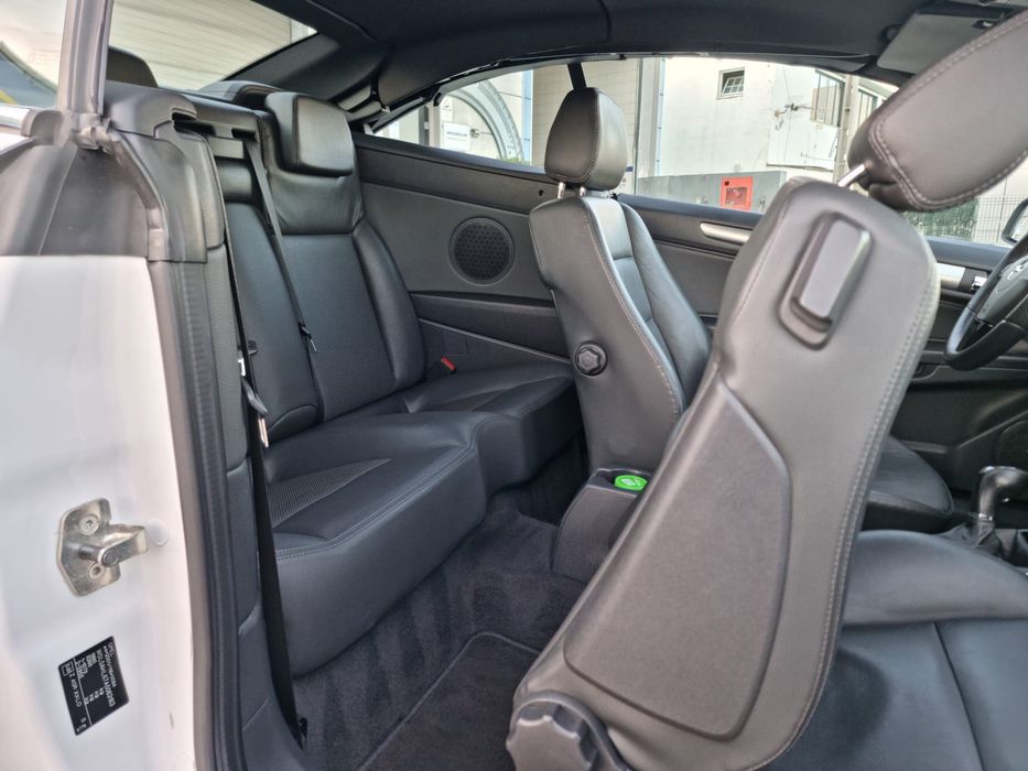 Opel Astra Twin Top 1.9 CDTI 150CV OPC LINE