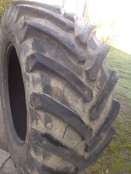Opona ciągnika Trolleborg 650/65R38