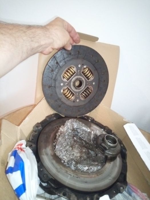 Embreagem Jeep 4-4Nissan Terrano ll