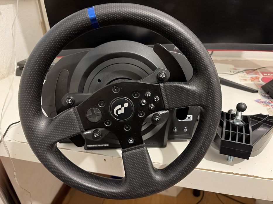 Volante Thrustmaster t300 rs com + Thrustmaster TH8S Shifter Add-On