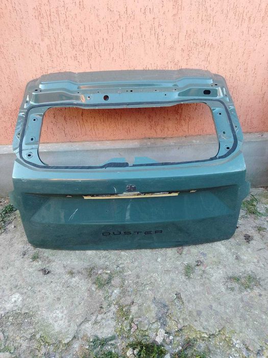 Кришка богажніка Рено Дастер 3 ( Renault Duster 3)