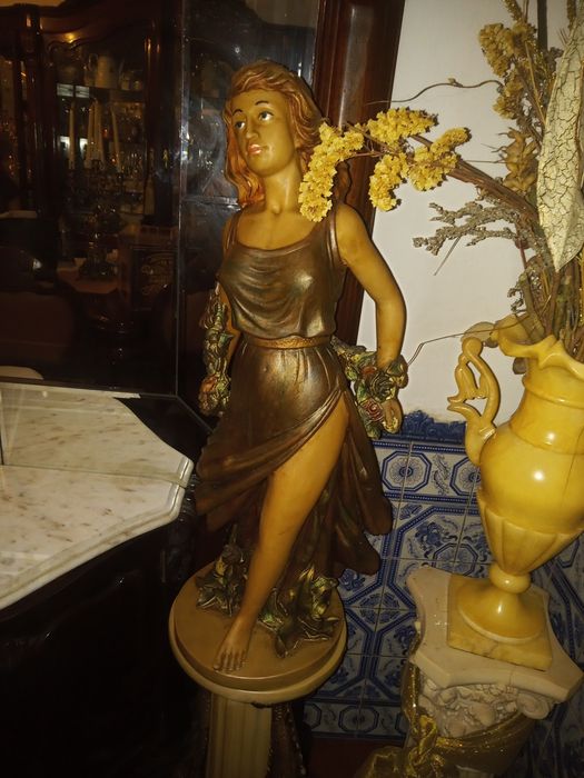 Espetaculares figuras antiga em marfinite ...
50/60 CMS alta