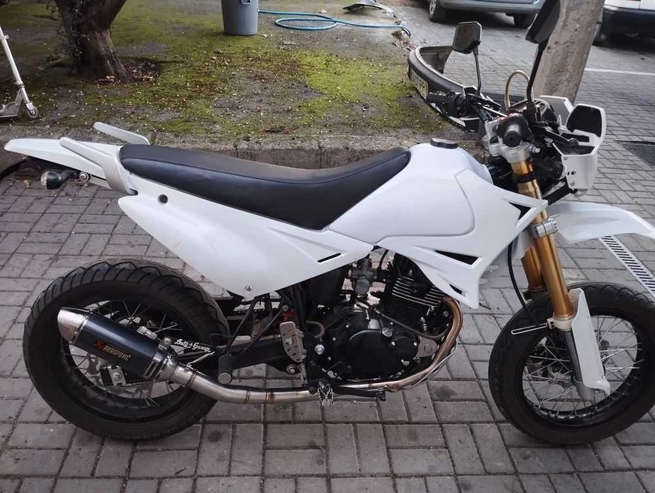 Linha Escape suzuki GSXR 125 gsx-r ponteira gsx-s