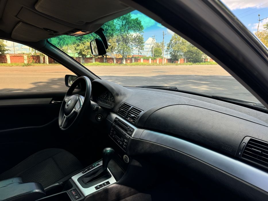 Продам Bmw 330D 3.0 дизель Акпп
