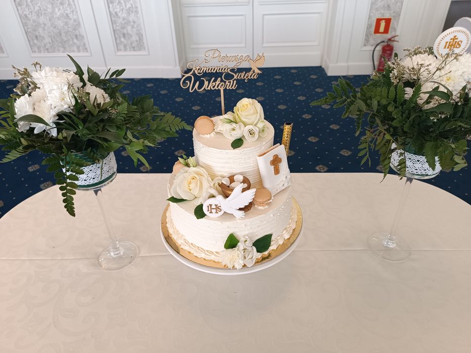 Dekoracja cukrowa na tort komunijny, Komunia