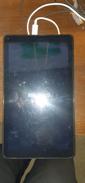 Планшет Bravis 105