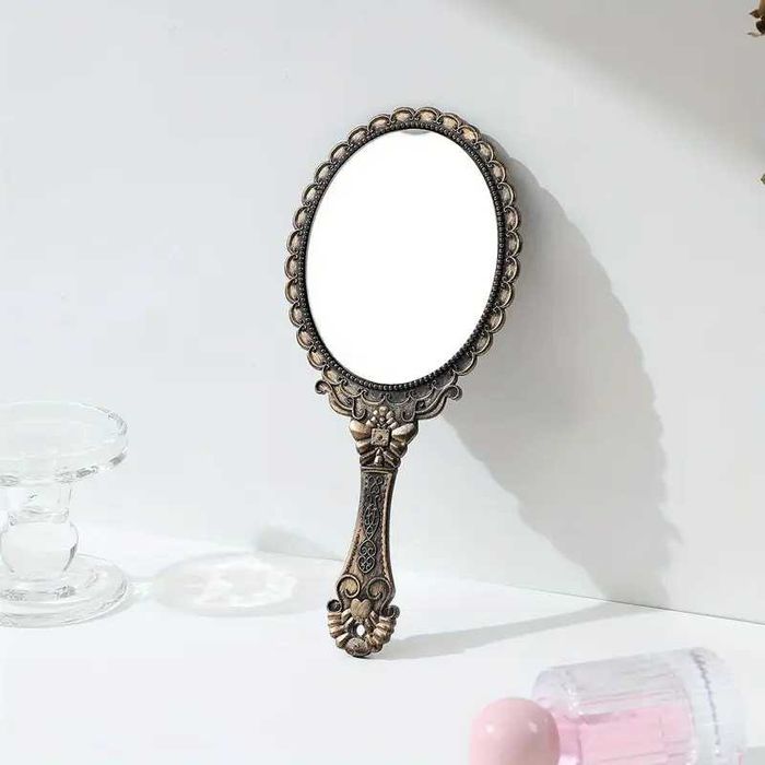Ручное Зеркало с Сложным Цветочным Дизайном