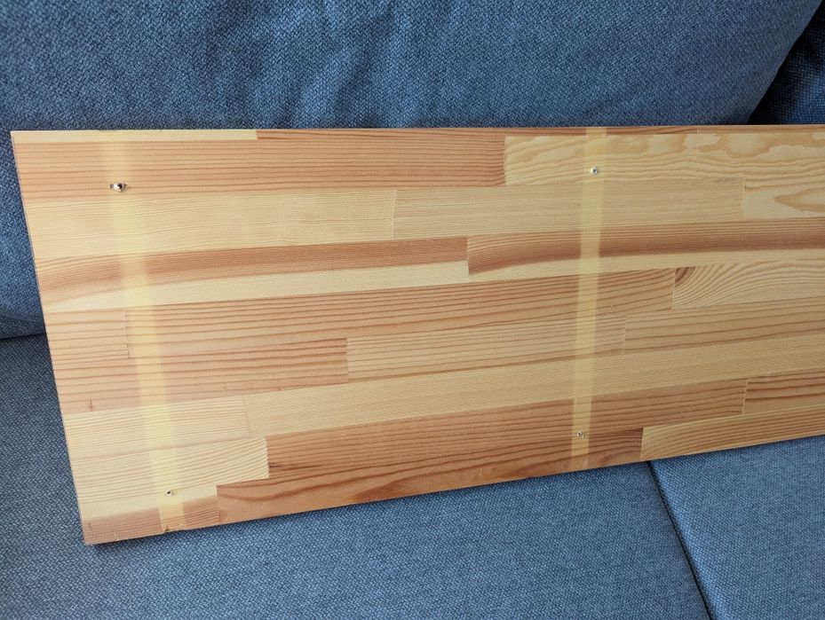 Półki sosnowe lakierowane 60cm x 32.5cm x 1.8mm