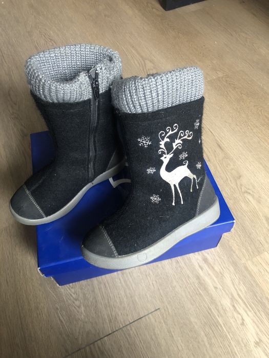 Дуже теплі зимові чобітки 31р