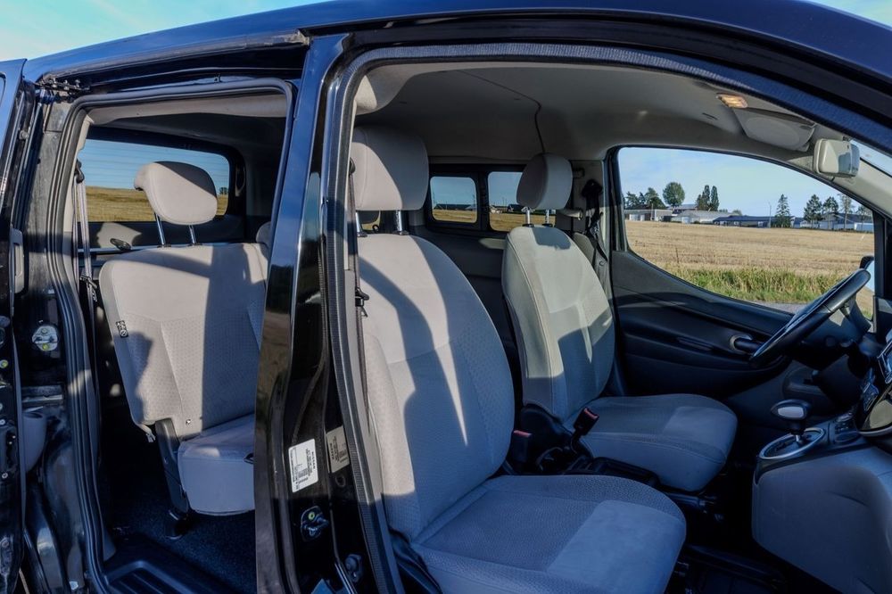 Nissan e-NV200 2015