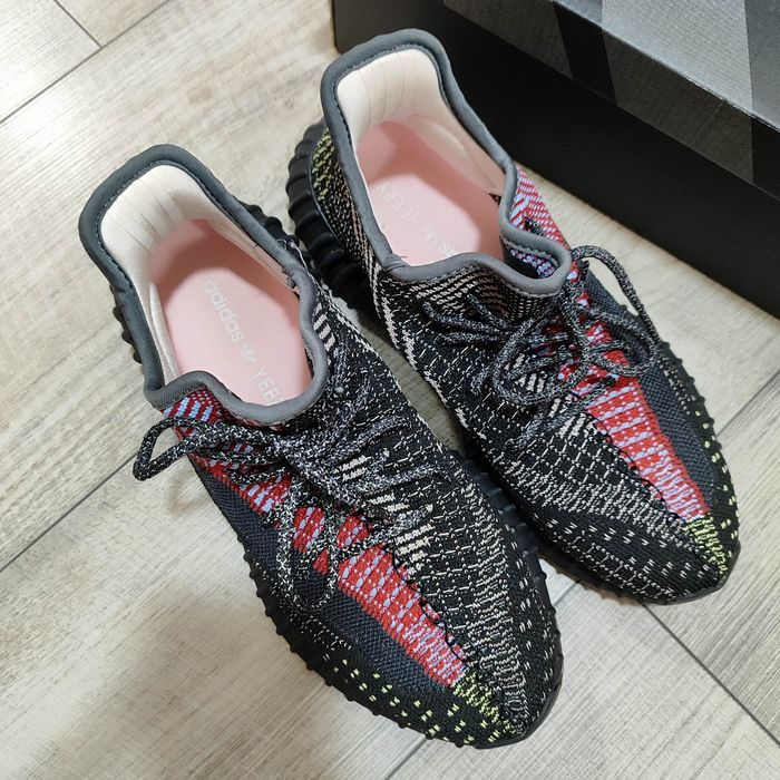 Кросівки Adidas Yeezy р.41.5(26 см)
