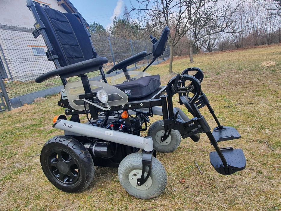 Wózek inwalidzki elektryczny Otto Bock B500