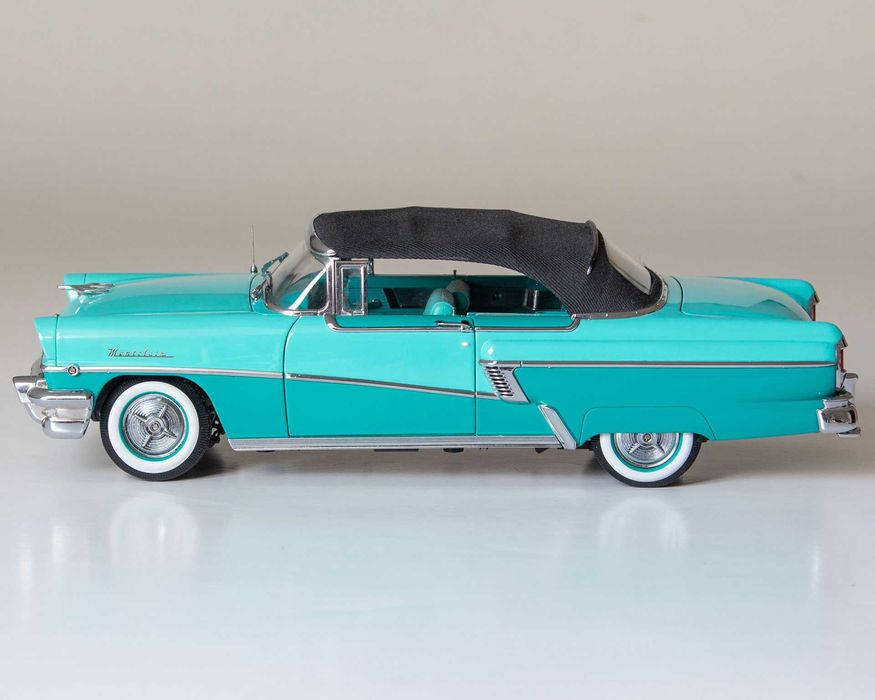 1:18 Mercury Montclair 1956 Convertible Closed Sun Star Paczków