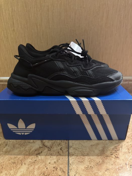 Кросівки Adidas Ozweego EE6999