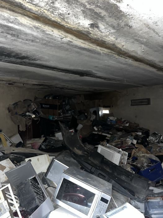 Здам кутовий гараж в оренду Сабарів