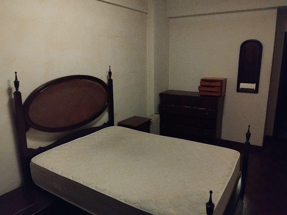 Aluguer quarto t3 01/10