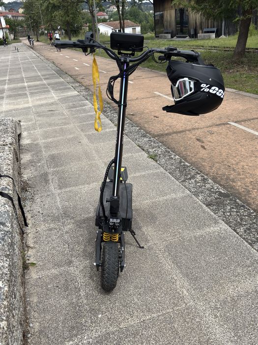 Trotinete Elétrica (65 km/h) — Excelente Estado | Com Garantia, Fatura e Capacete