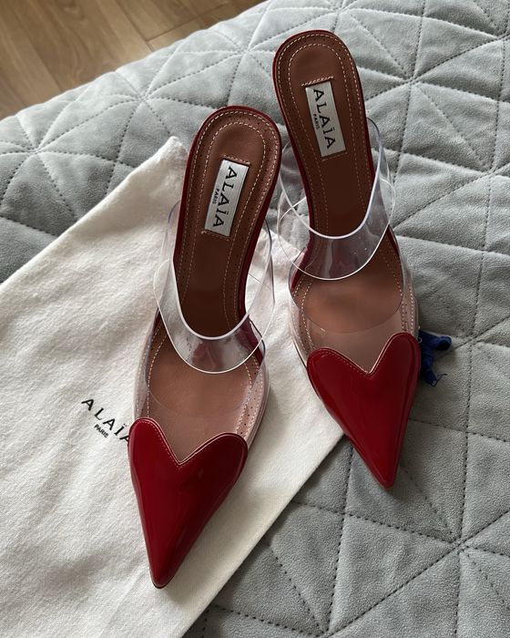 Туфлі (мюлі) жіночі Alaia червоні