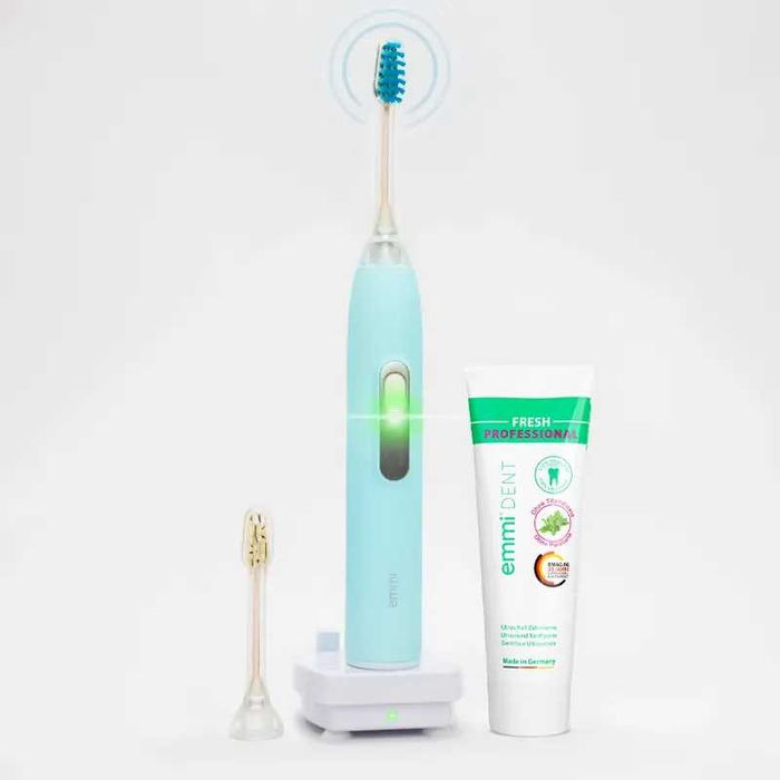 Лучшая ультразвуковая зубная щетка Emmi-Dent Metallic [бесконтактная]
