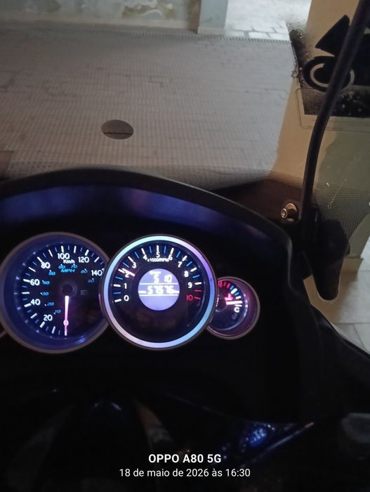 Vendo Moto 125I por não dar mais uso
