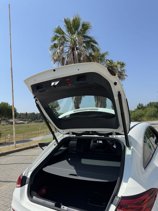 CLA 180 AMG line automático Garantia Mercedes